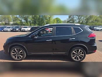 Used Nissan X-Trail 2018 for sale - 78353429: Photo