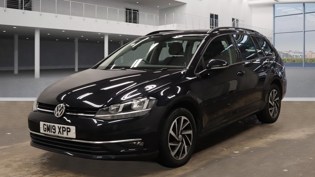 Used Volkswagen Golf 2019 for sale - 77845057: Photo 4