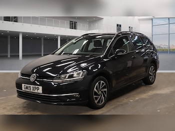 Used Volkswagen Golf 2019 for sale - 77845057: Photo