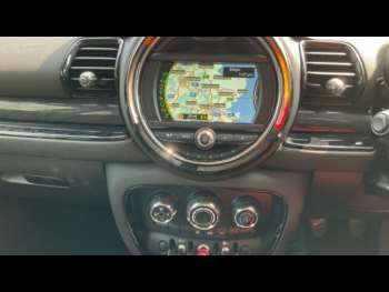 Used MINI Clubman 2017 for sale - 74901050: Photo