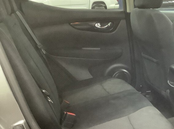 Used Nissan Qashqai 2015 for sale - 77516175: Photo 9