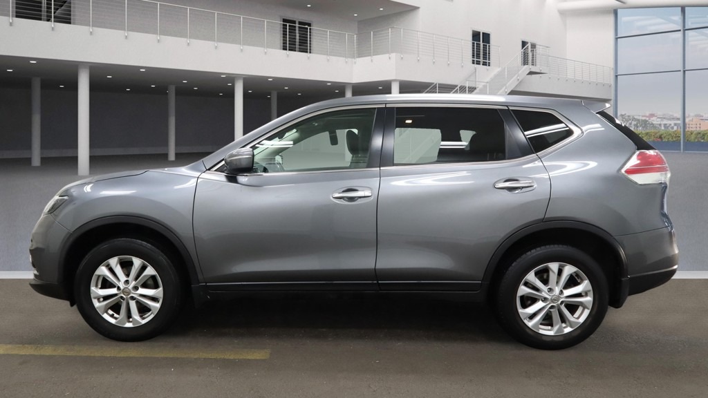 Used Nissan X-Trail 2016 for sale - 77417378: Photo 2
