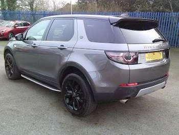 Used Land Rover Discovery Sport 2016 for sale - 76273434: Photo 2