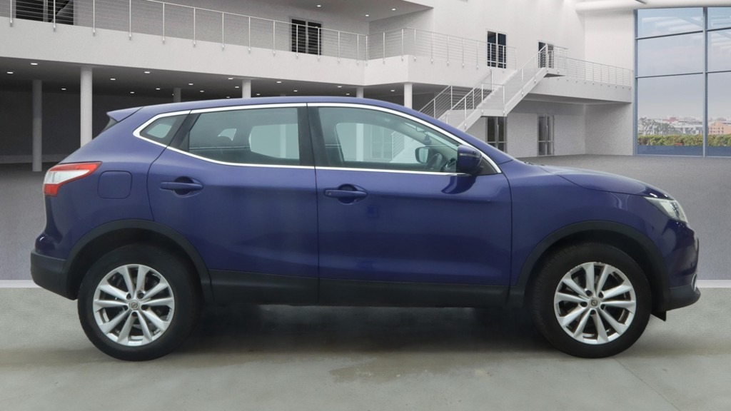 Used Nissan Qashqai 2016 for sale - 77688630: Photo 5