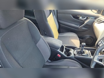 Used Nissan Qashqai 2018 for sale - 79208700: Photo