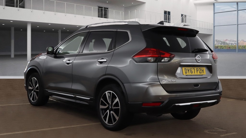 Used Nissan X-Trail 2017 for sale - 76101172: Photo 2