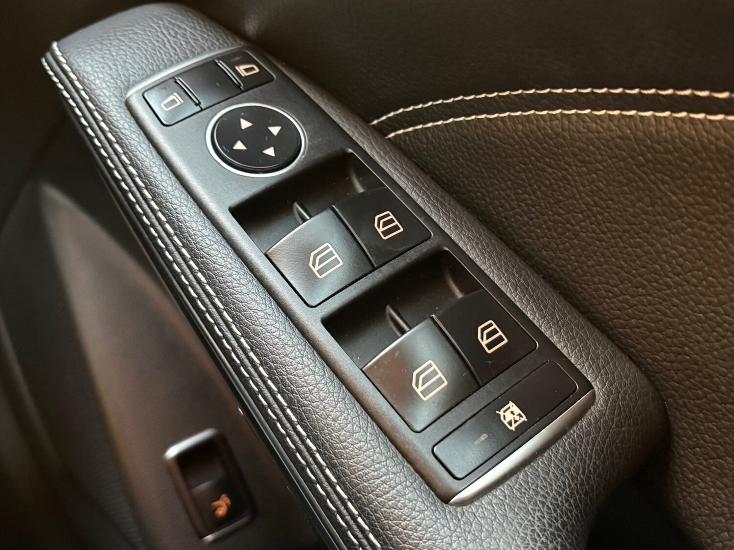 Used Mercedes-Benz GLA 2018 for sale - 76577396: Photo 24