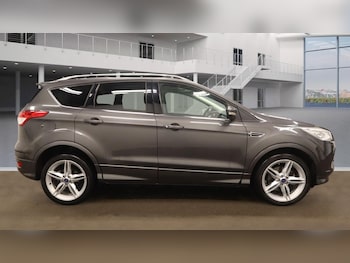 Used Ford Kuga 2016 for sale - 77420733: Photo