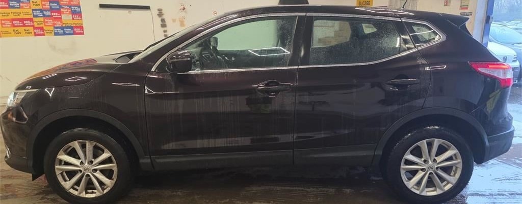 Used Nissan Qashqai 2016 for sale - 76625653: Photo 2