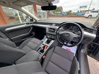 Used Volkswagen Passat 2016 for sale - 75523828: Photo