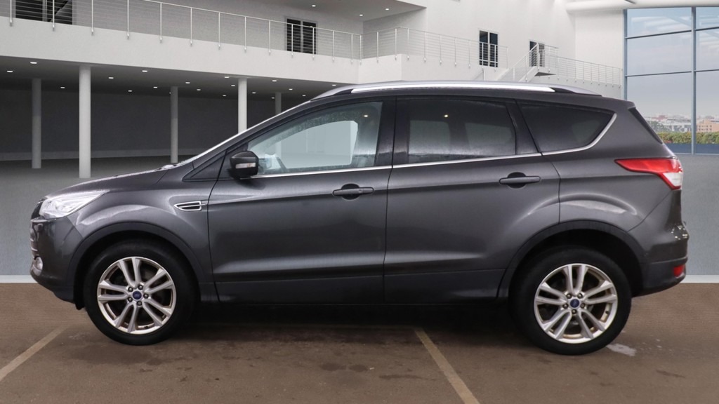 Used Ford Kuga 2016 for sale - 77168003: Photo 2
