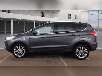Used Ford Kuga 2016 for sale - 77168003: Photo