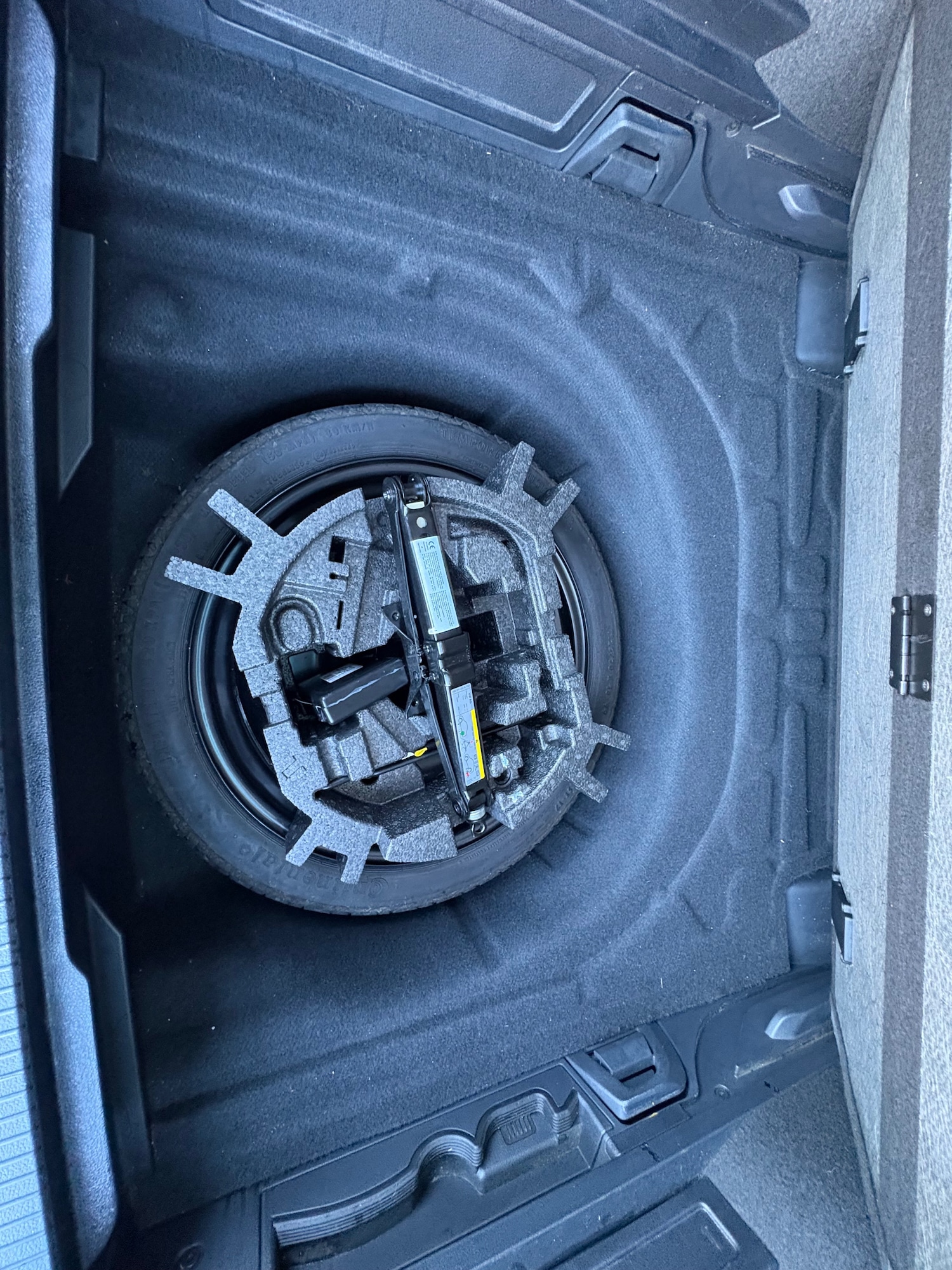 Used Volkswagen Passat 2015 for sale - 77326519: Photo 29