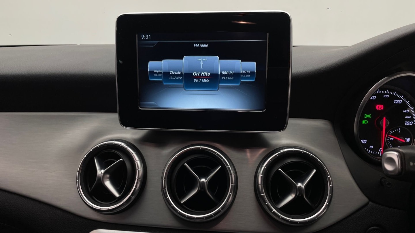 Used Mercedes-Benz CLA 2017 for sale - 76948761: Photo 8