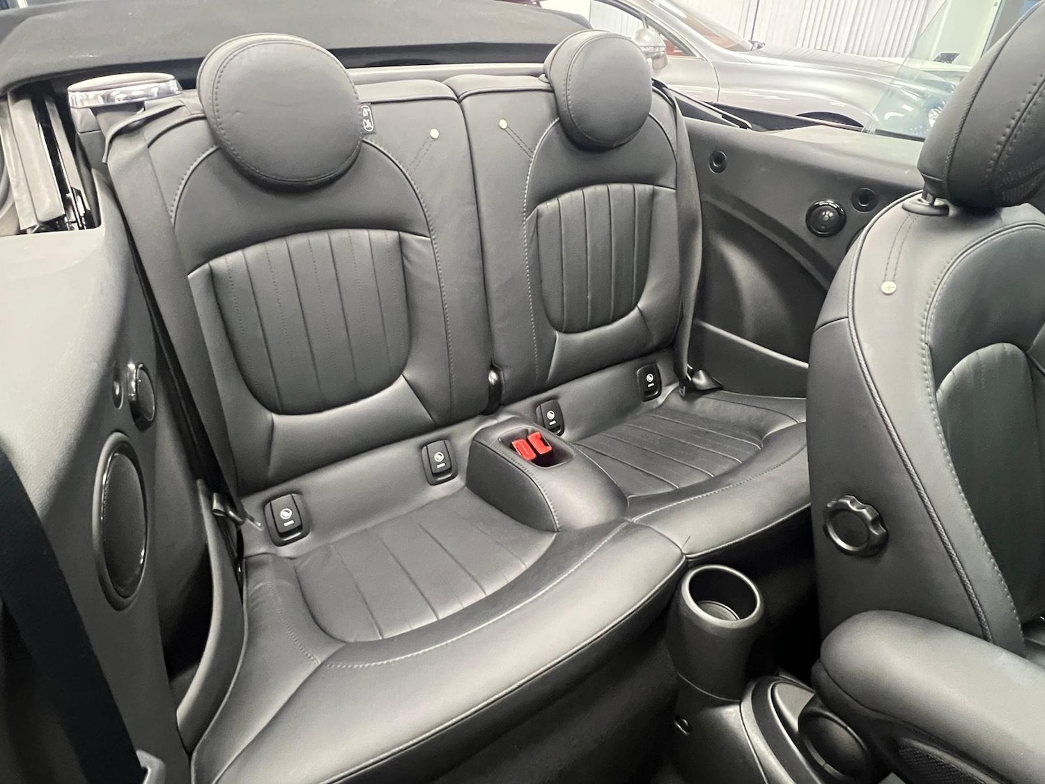 Used MINI Convertible 2022 for sale - 76453146: Photo 31