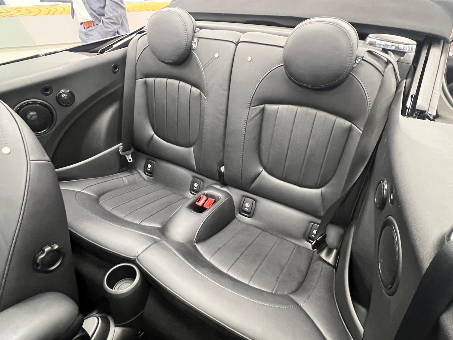 Used MINI Convertible 2022 for sale - 76453146: Photo 33