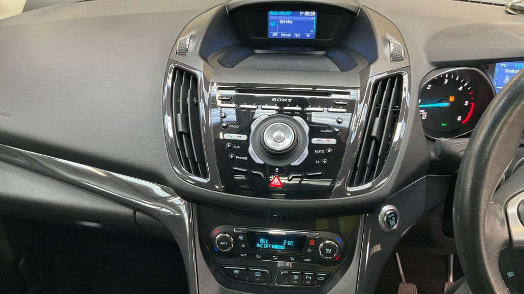 Used Ford Kuga 2014 for sale - 77901567: Photo 9