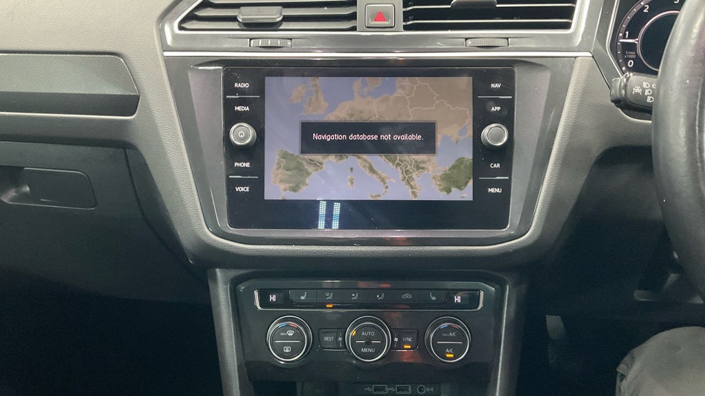 Used Volkswagen Tiguan 2018 for sale - 77688961: Photo 4