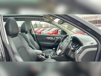 Used Nissan Qashqai 2018 for sale - 77605315: Photo