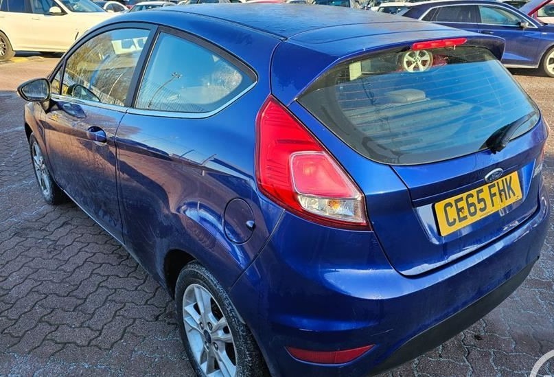 Used Ford Fiesta 2015 for sale - 77113325: Photo 3