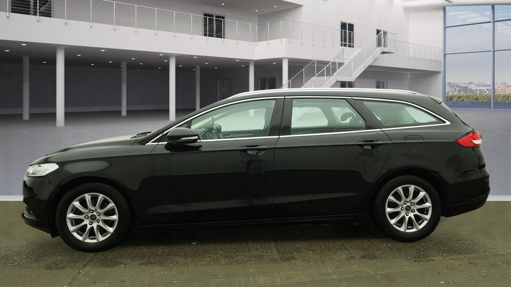 Used Ford Mondeo 2019 for sale - 77296600: Photo 2