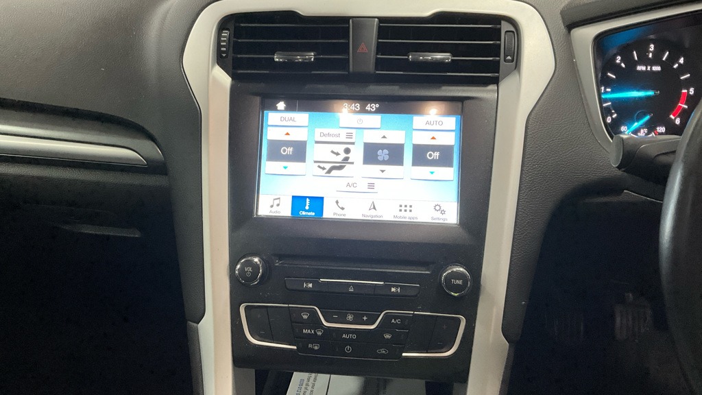 Used Ford Mondeo 2019 for sale - 77296600: Photo 8