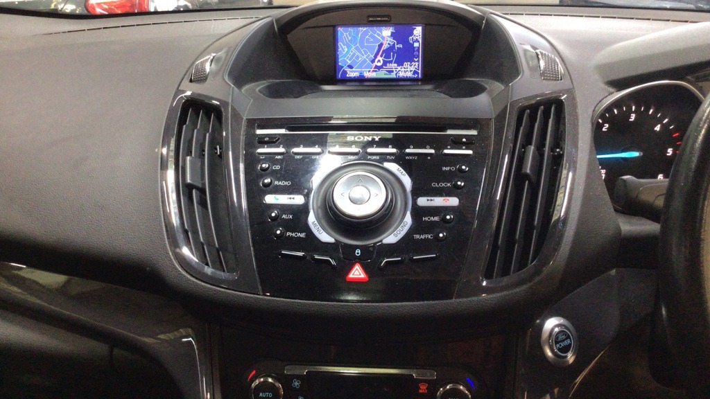 Used Ford Kuga 2013 for sale - 77998447: Photo 4