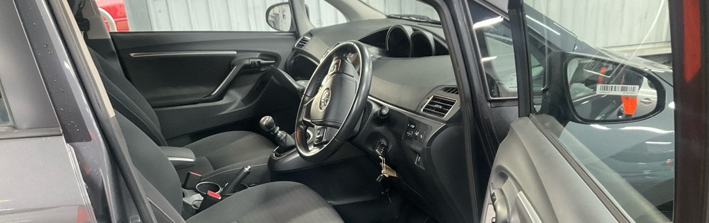 Used Toyota Verso 2016 for sale - 76532160: Photo 8