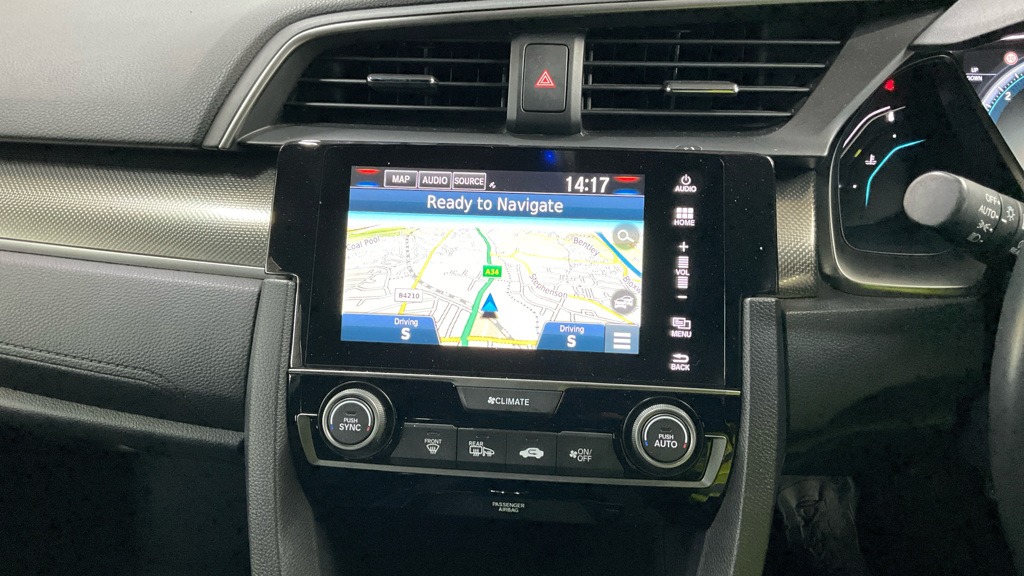 Used Honda Civic 2019 for sale - 78060673: Photo 3