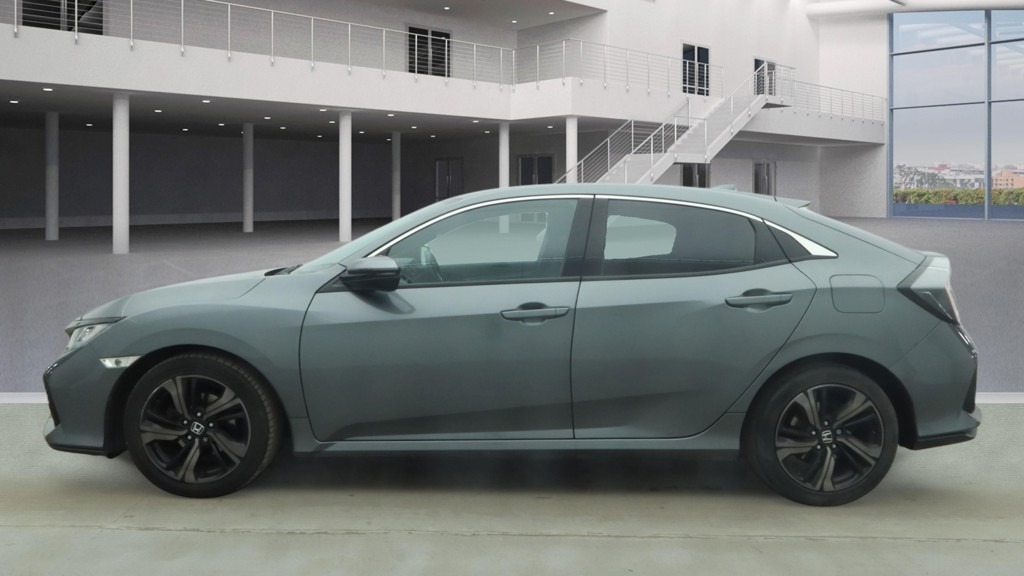 Used Honda Civic 2019 for sale - 78060673: Photo 7