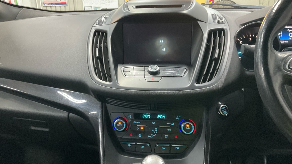 Used Ford Kuga 2017 for sale - 76383275: Photo 8