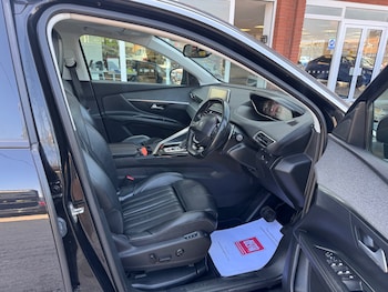 Used Peugeot 3008 2019 for sale - 79352572: Photo