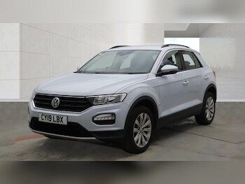 Used Volkswagen T-Roc 2019 for sale - 78329097: Photo