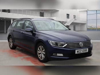 Used Volkswagen Passat 2019 for sale - 76807081: Photo