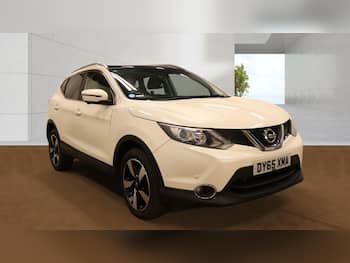 Used Nissan Qashqai 2015 for sale - 79625671: Photo