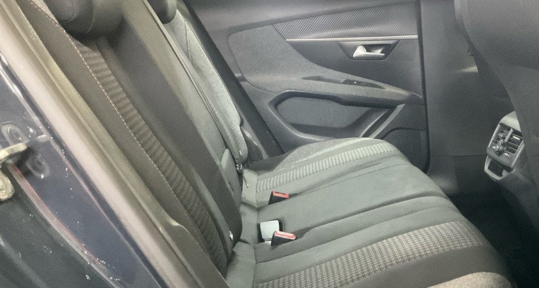 Used Peugeot 3008 2017 for sale - 77086603: Photo 10