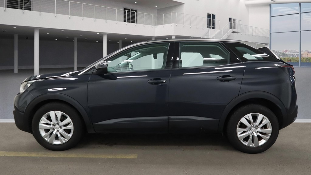 Used Peugeot 3008 2017 for sale - 77086603: Photo 8