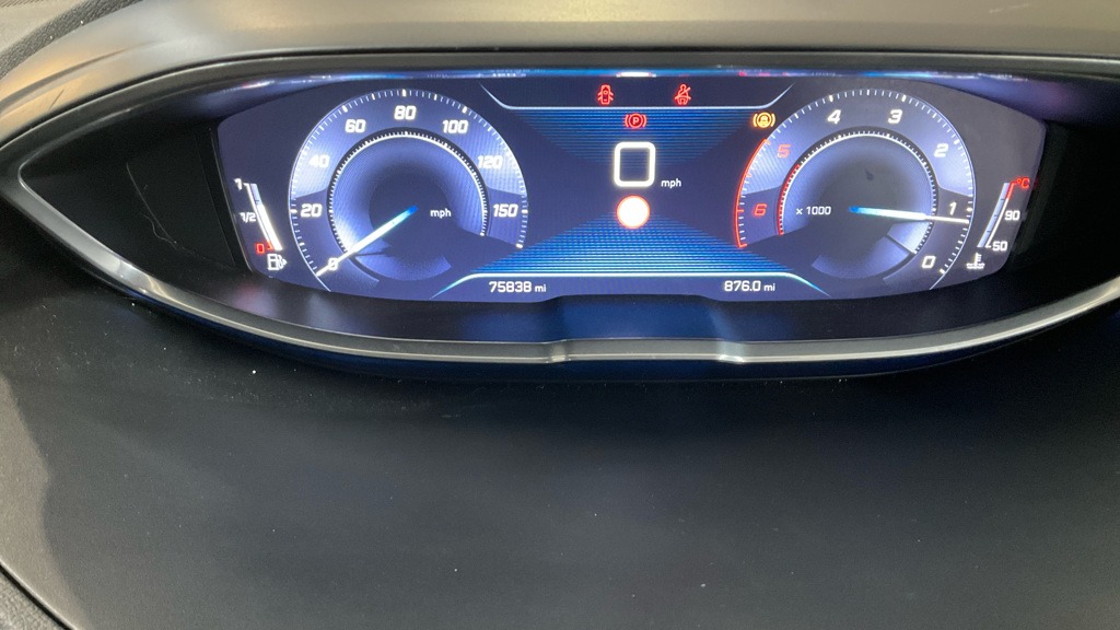 Used Peugeot 3008 2017 for sale - 77086603: Photo 9