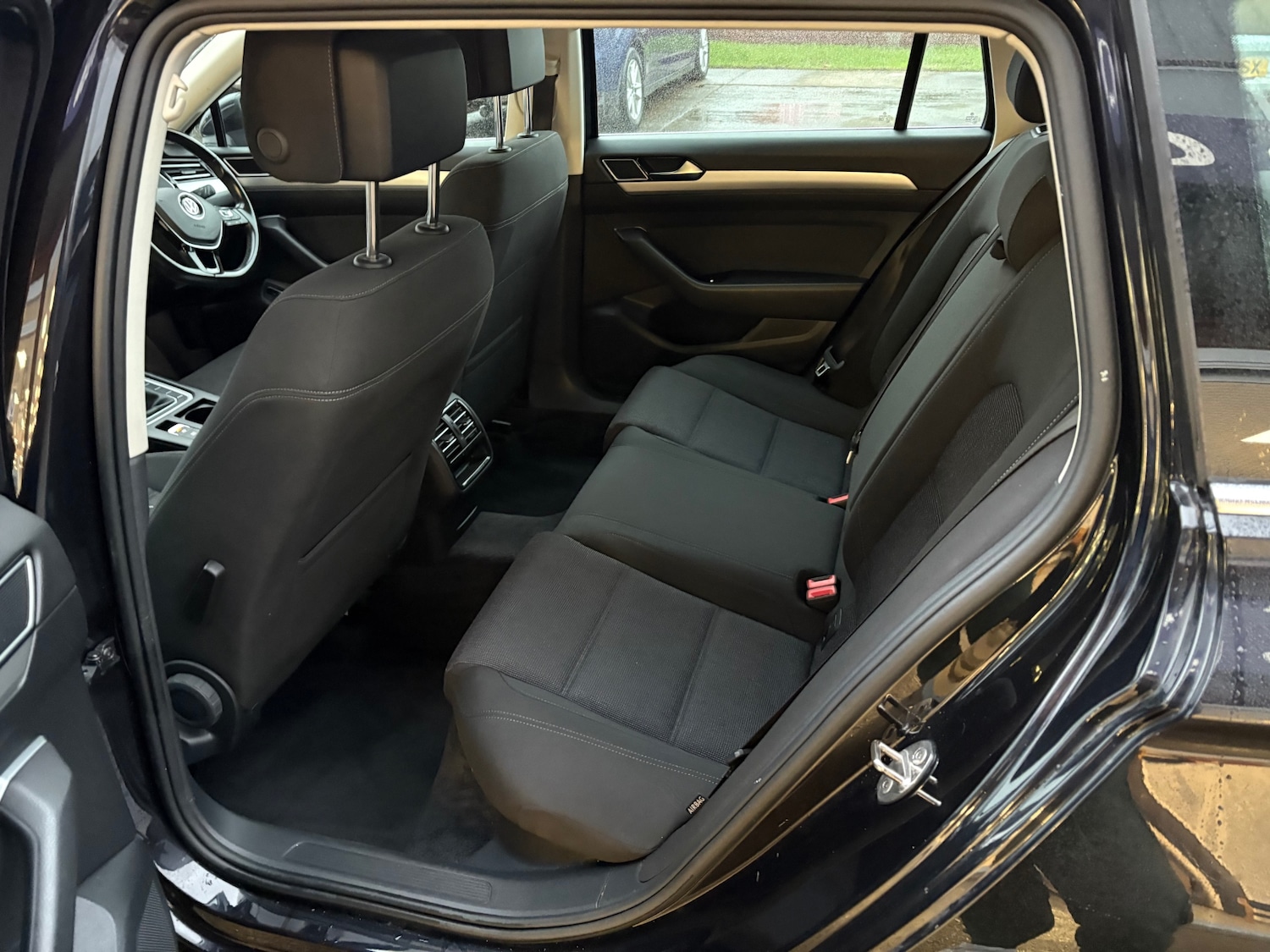 Used Volkswagen Passat 2015 for sale - 76681629: Photo 10