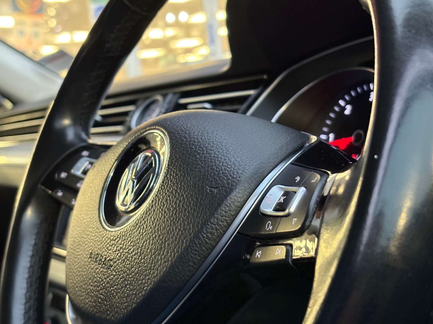 Used Volkswagen Passat 2015 for sale - 76681629: Photo 15