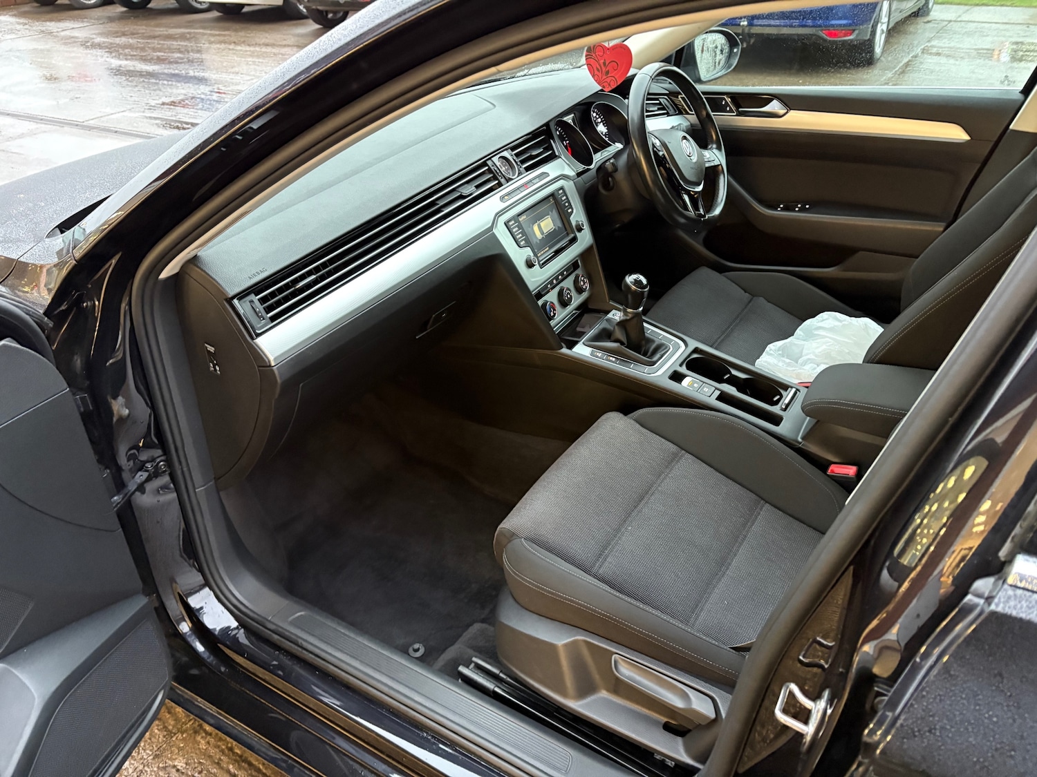 Used Volkswagen Passat 2015 for sale - 76681629: Photo 9