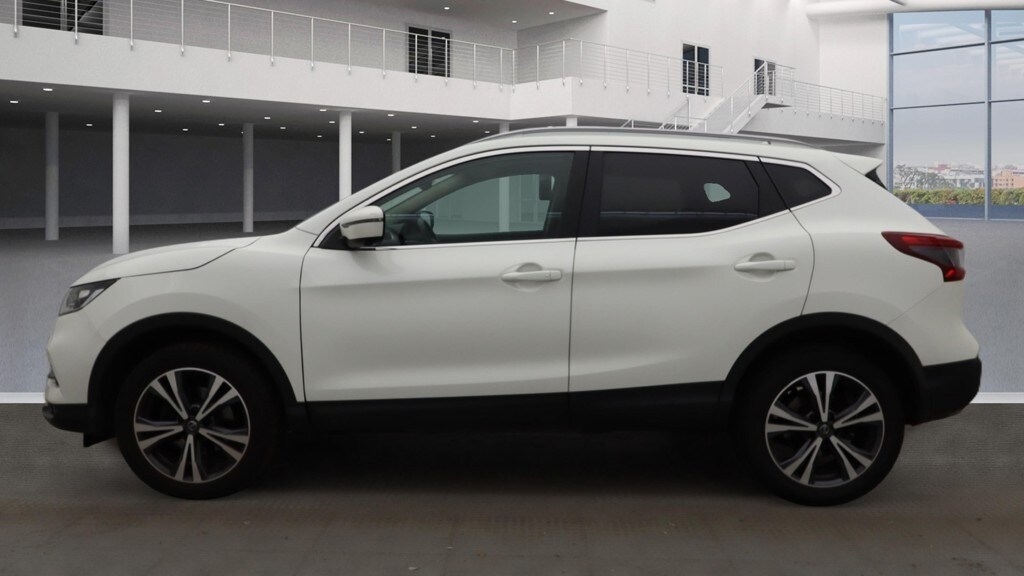 Used Nissan Qashqai 2017 for sale - 77165161: Photo 9