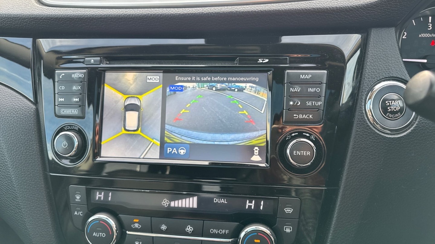 Used Nissan Qashqai 2016 for sale - 76958702: Photo 9