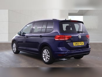 Used Volkswagen Touran 2017 for sale - 79042621: Photo
