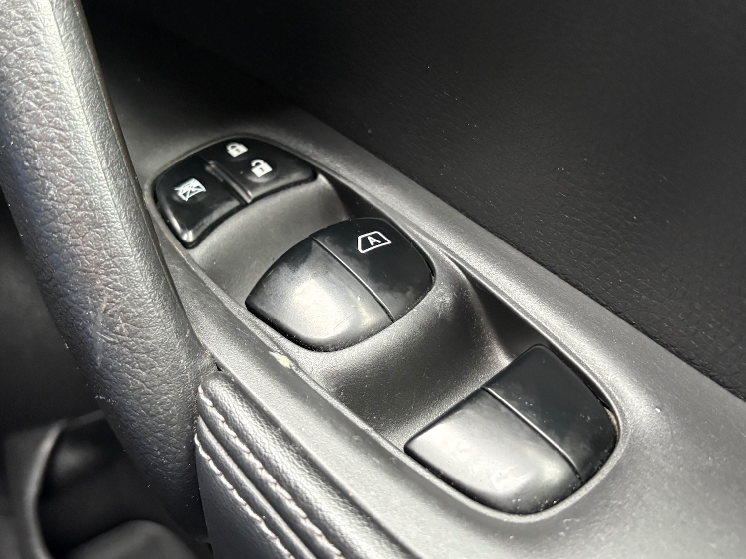 Used Nissan X-Trail 2017 for sale - 76684543: Photo 23