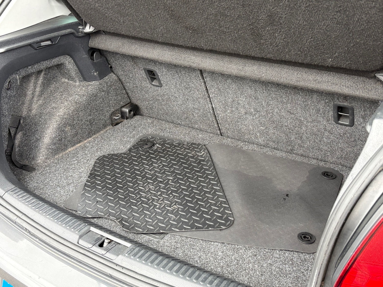 Used Volkswagen Polo 2012 for sale - 76289080: Photo 25