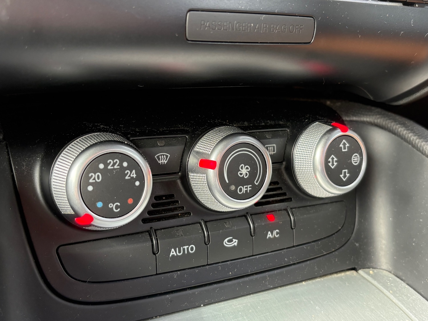 Used Audi TT 2014 for sale - 77980633: Photo 6