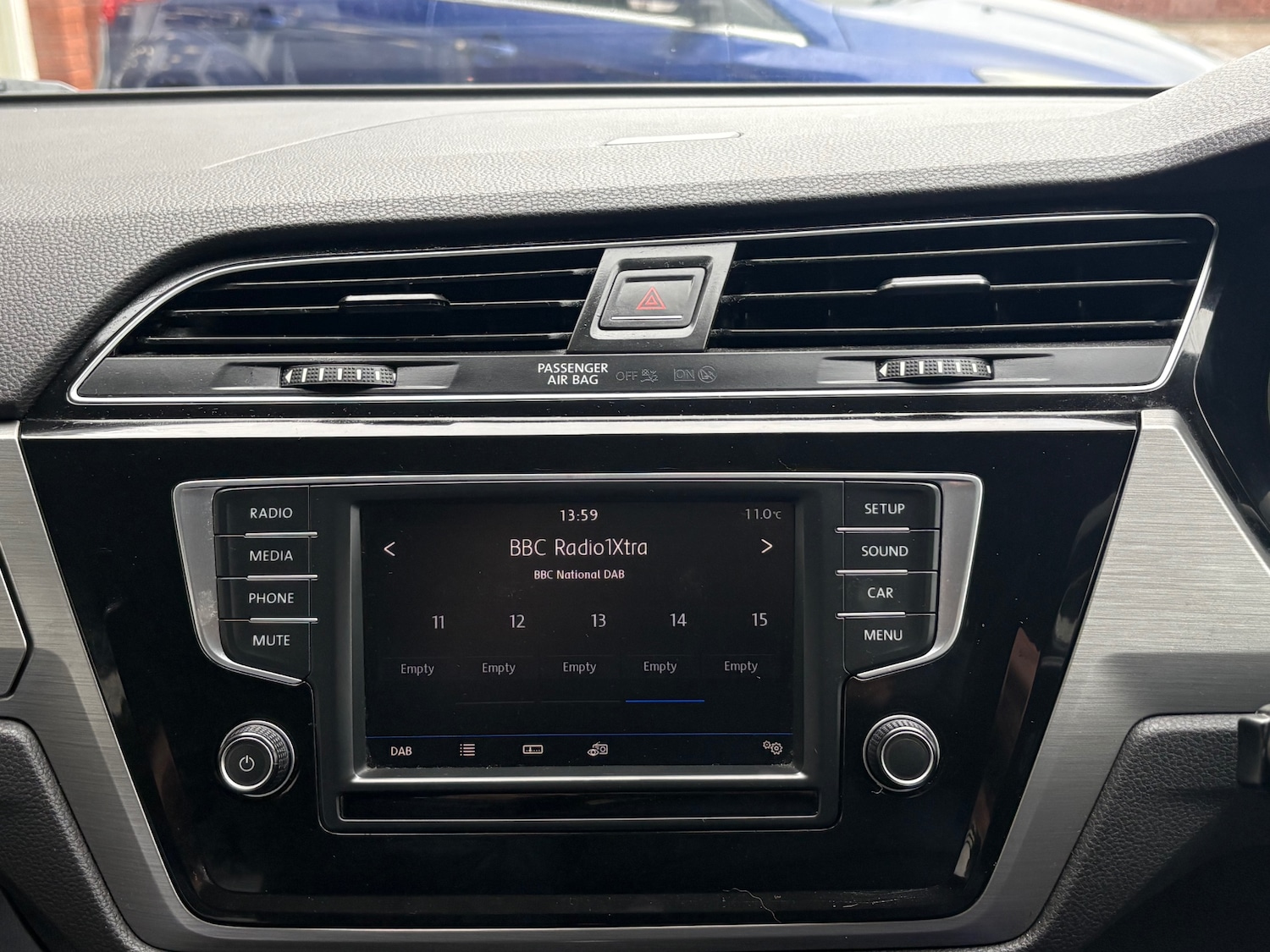 Used Volkswagen Touran 2017 for sale - 76684043: Photo 23