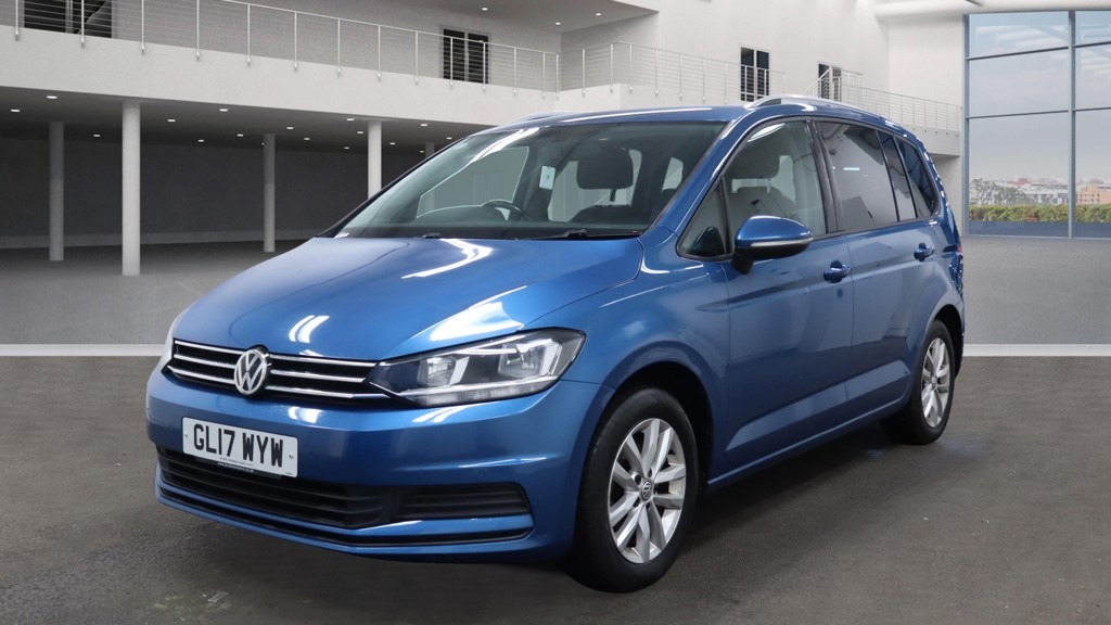 Used Volkswagen Touran 2017 for sale - 76684043: Photo 3