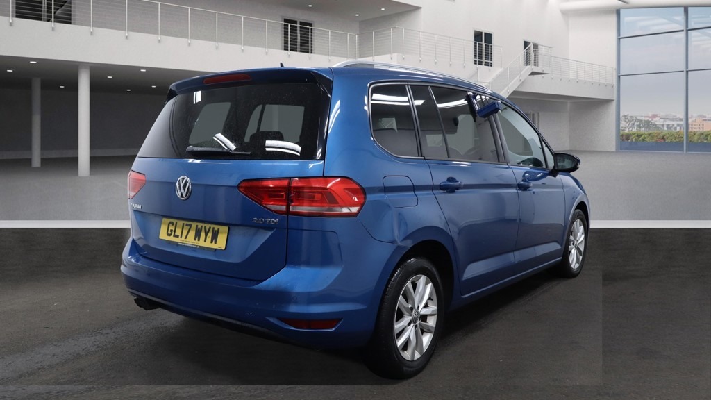 Used Volkswagen Touran 2017 for sale - 76684043: Photo 5